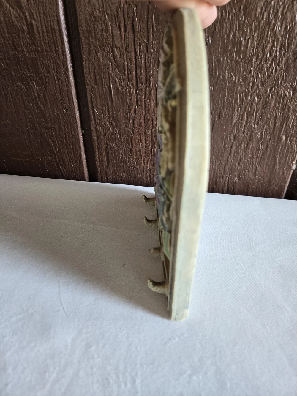 Floral Wall Hook Plaque in Pastel Colors *one broke hook*